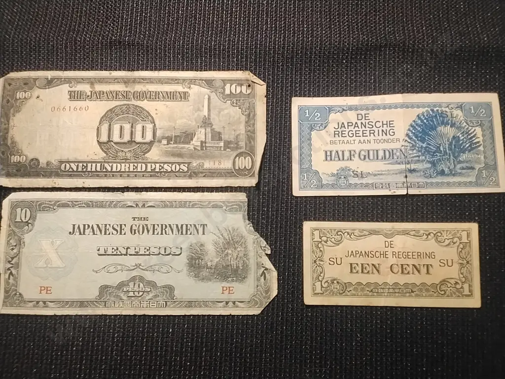 4x JAPANESE INVASION NOTES USED DURING WWII Image 1++