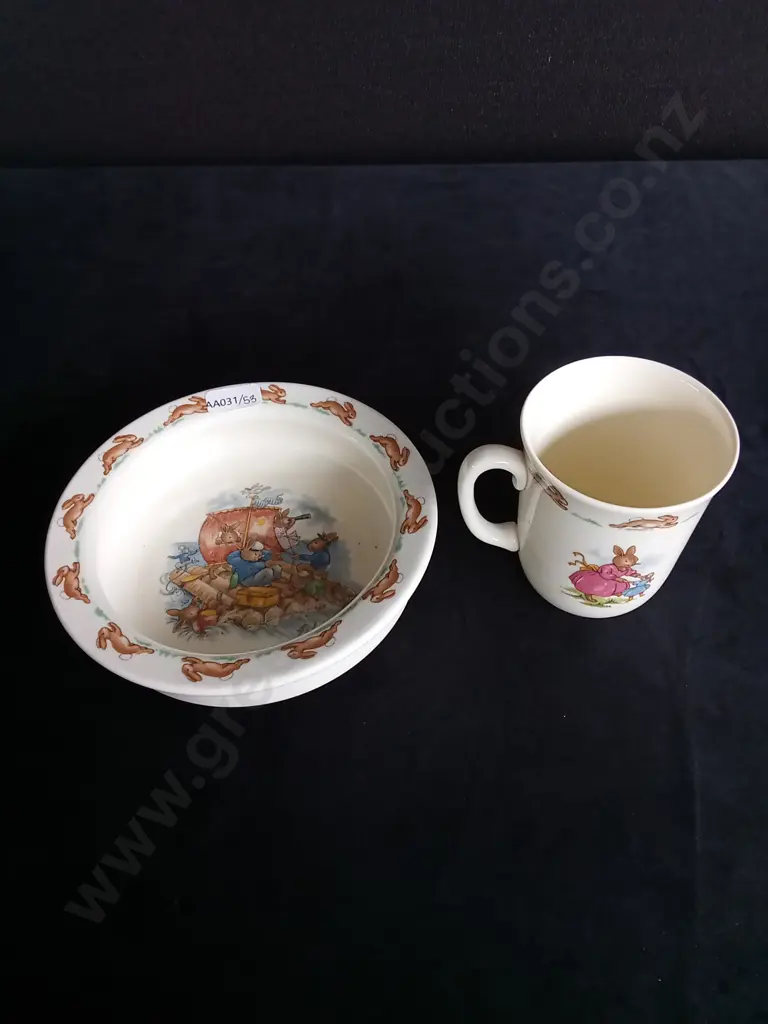VINTAGE ROYAL DOULTON BUNNYKINS BOWL AND MUG VINTAGE ROYAL DOULTON SUMMER BEAKER MUG AND MINTON PLATTER Image 1++