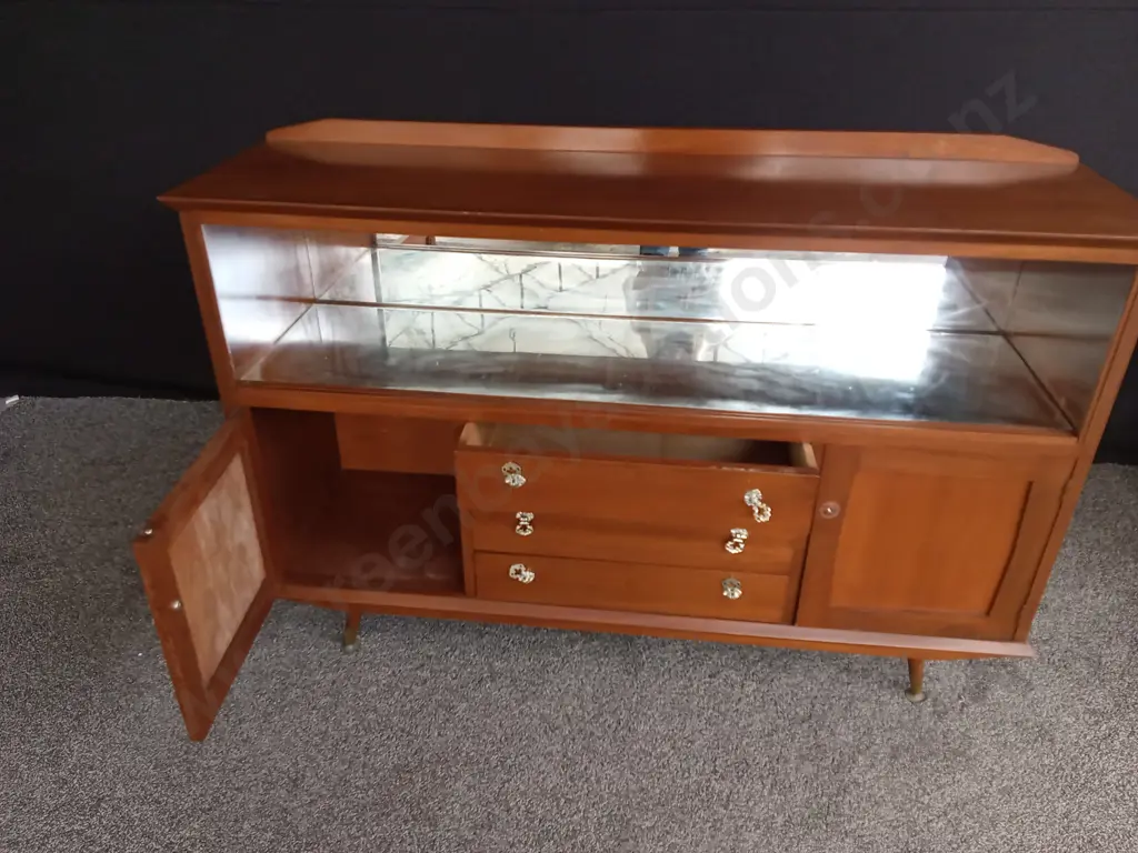 MAHOGANY AND RIMU DISPLAY CABINET WITH DRAWERS ONE MISSING KNOB Image 1++
