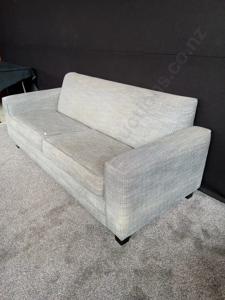 TWO SEATER GREY COUCH Image 1++