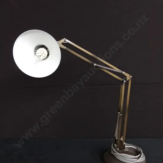 TABLE LAMP WORKING