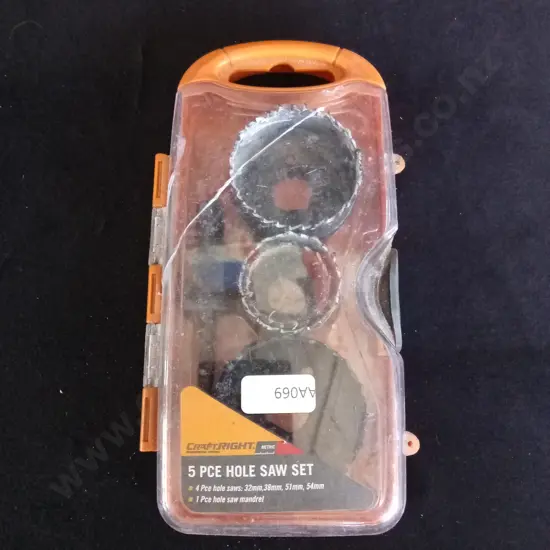5 PIECE HOLE SAW SET