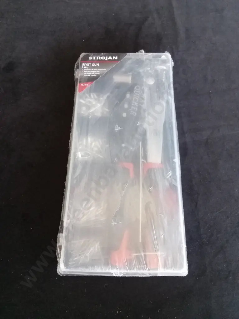 TROJAN RIVET GUN UNOPENED Image 1++