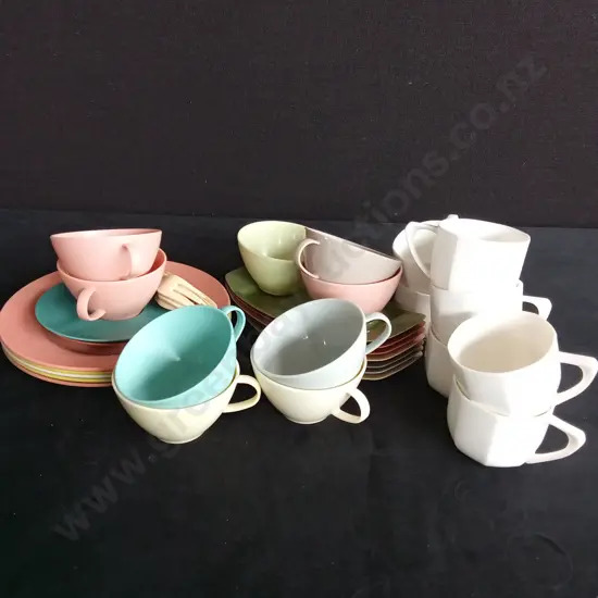 PLASTIC  TEA SET AND CERAMIC WHITE COFFEE CUPS