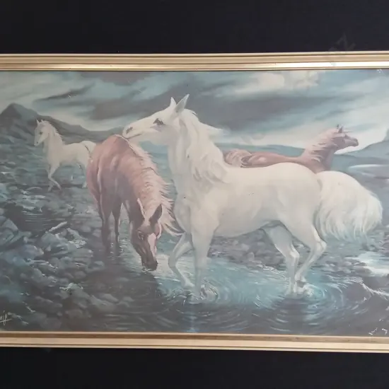 FRAMED VINTAGE PRINT OF WHITE STALLION BY REG LEWIS