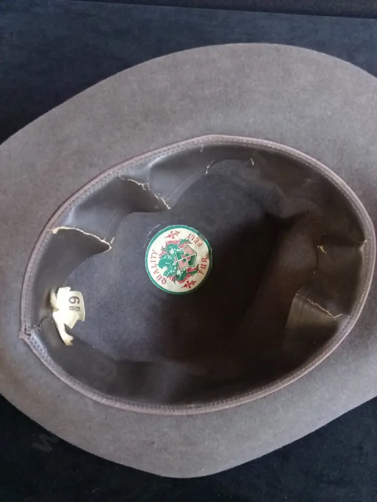 QUALITY FUR FELT HAT SIZE 6 Image 1++