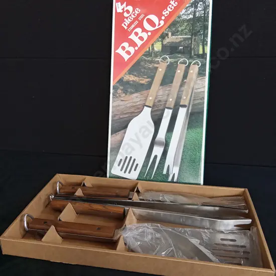 3 PIECE STAINLESS STEEL BBQ SET