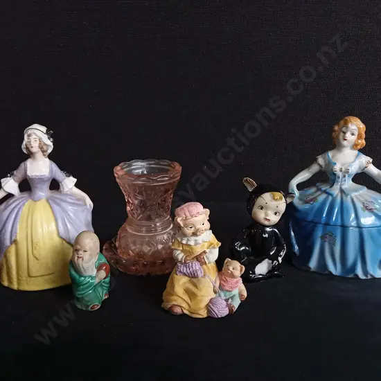COLLECTION OF FIGURINES