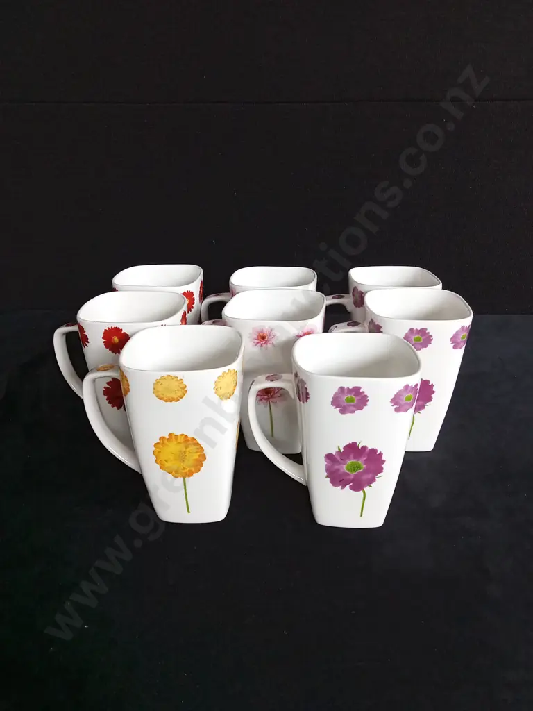 NEW HOME CHINA FLORAL MUGS X 8 Image 1++