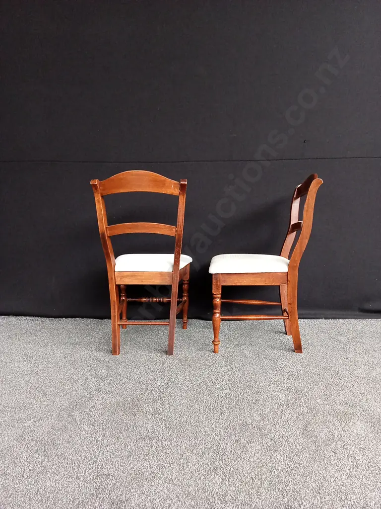 WOODEN DINING CHAIRS WITH WHITE UPHOLSTERED SEAT X 6 Image 1++