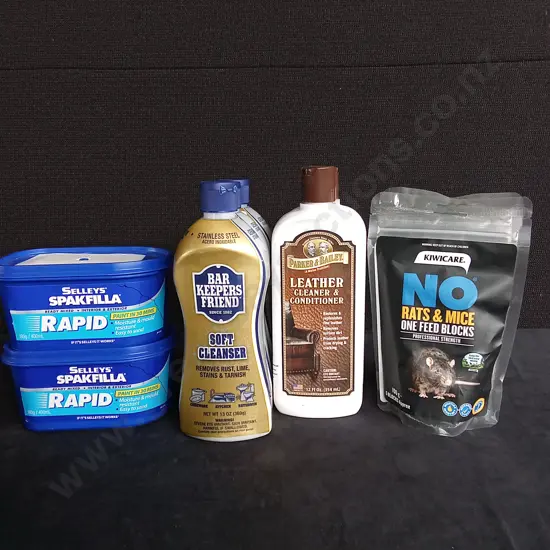 ASSORTED CLEANING PRODUCTS