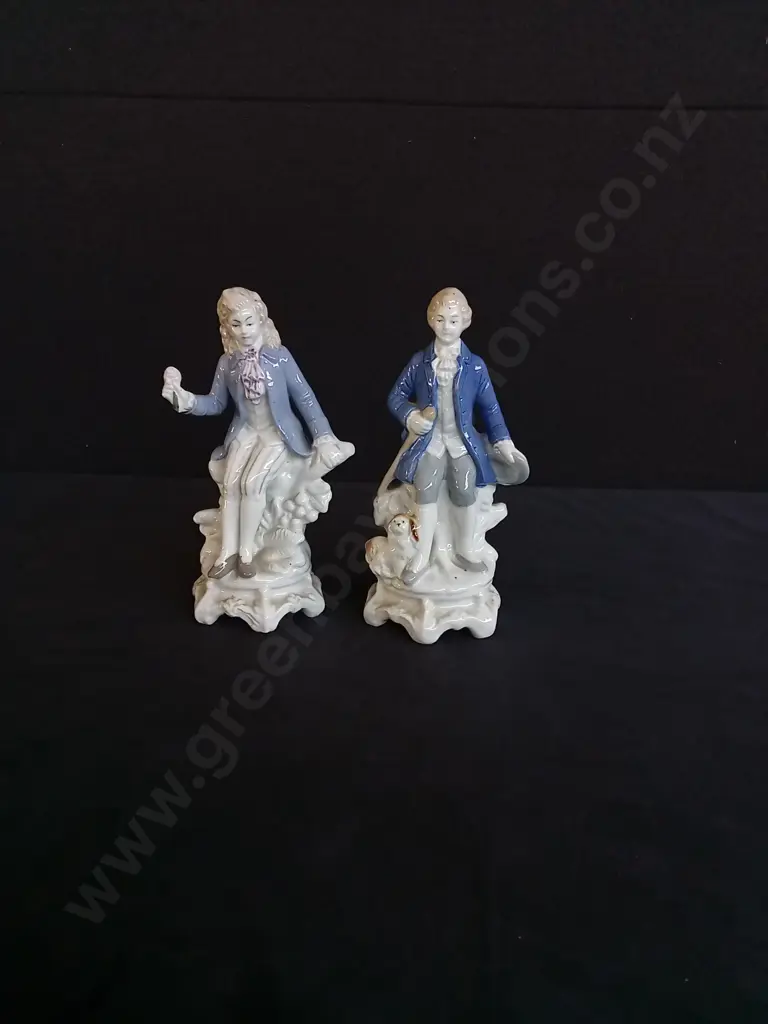 SET OF VINTAGE GERMAN GENTLEMAN AND LADY FIGURINES Image 1++