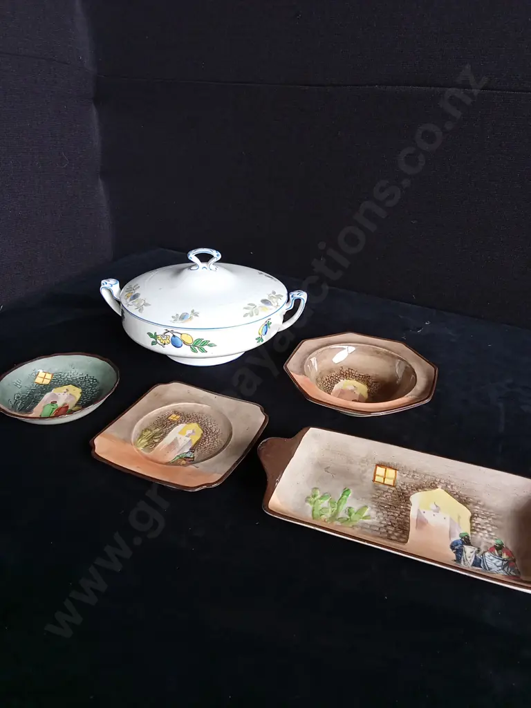 VINTAGE 1920S ROYAL DOULTON DISHES AND ALFRID MEAKIN SOUP BOWL Image 1++