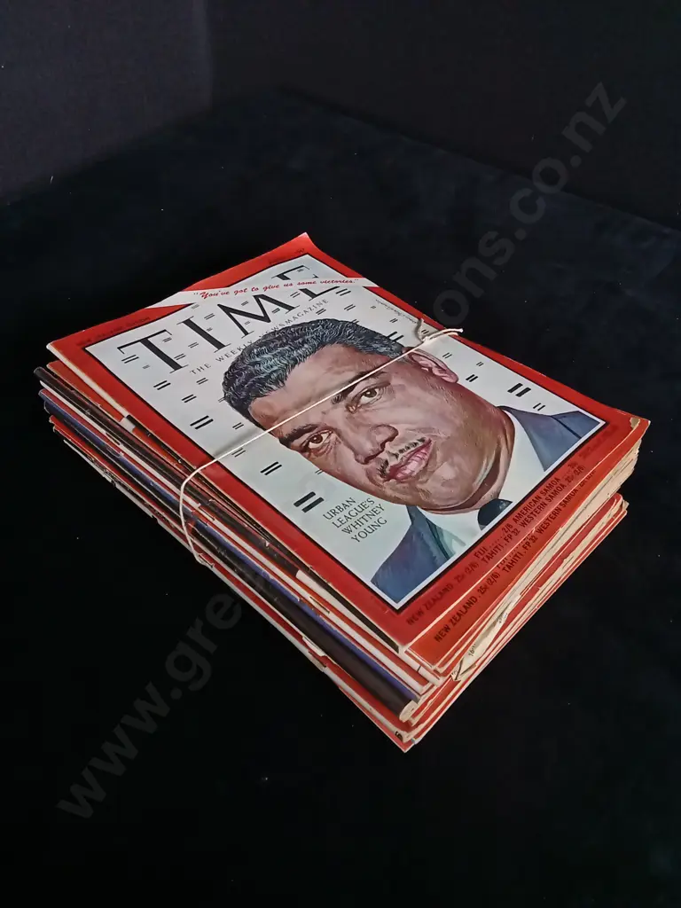 20 ISSUES OF TIME MAGAZINE 1967 Image 1++