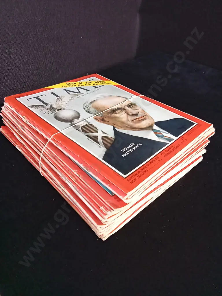 28 ISSUES OF TIME MAGAZINE FROM 1962 Image 1++