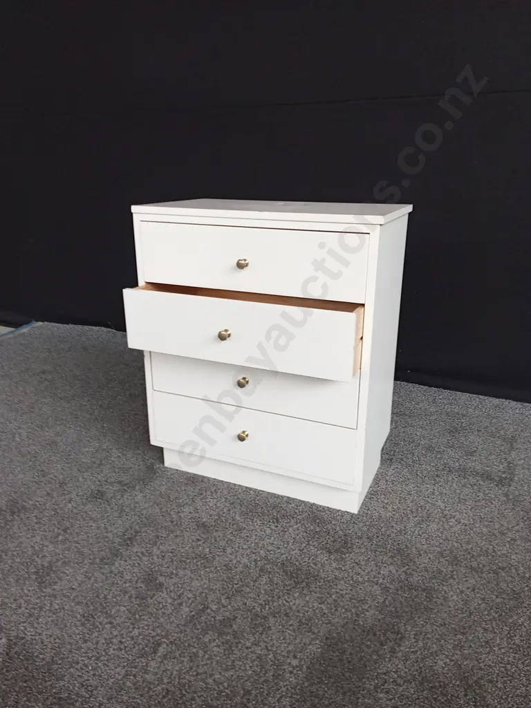 WHITE DRAWERS Image 1++