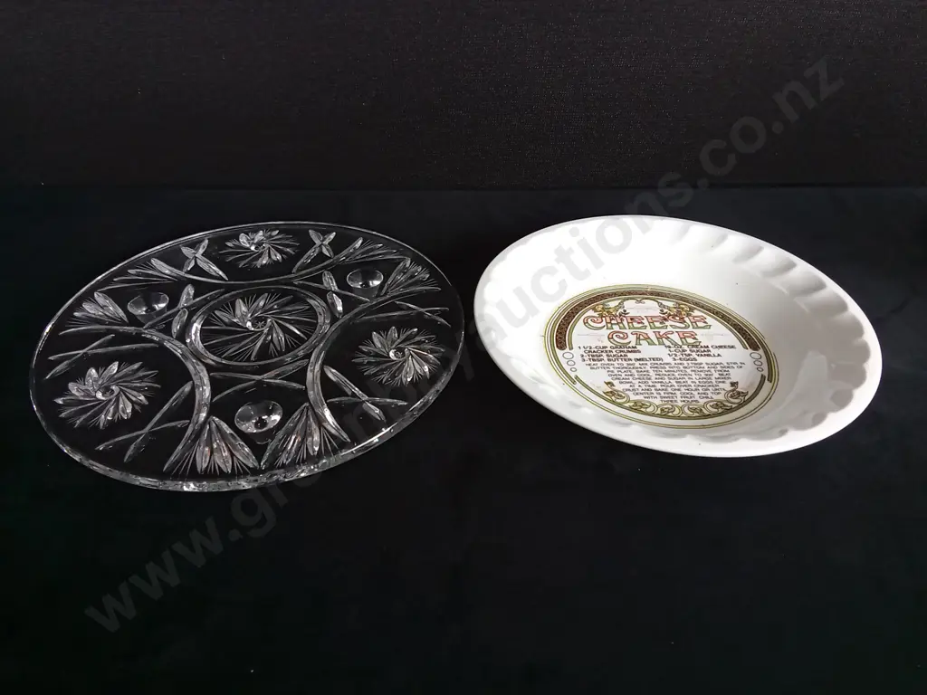 VINTAGE COUNTRY HARVEST CHEESECAKE RECIPE PLATE AND BOHEMIA CRYSTALEX PINWHEEL CAKE PLATE Image 1++