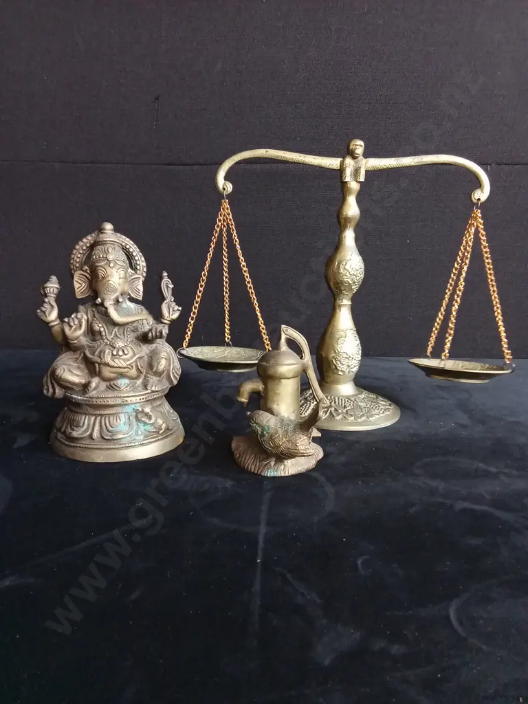 VINTAGE BRASS DECOR Image 1++