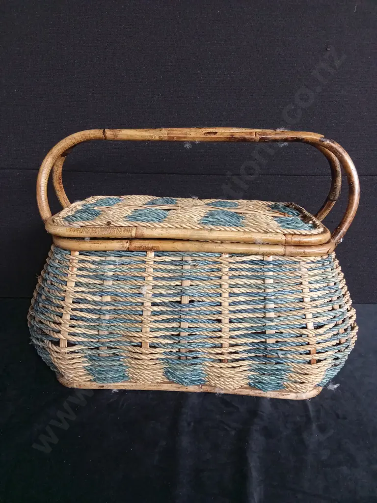 PICNIC BASKET Image 1++