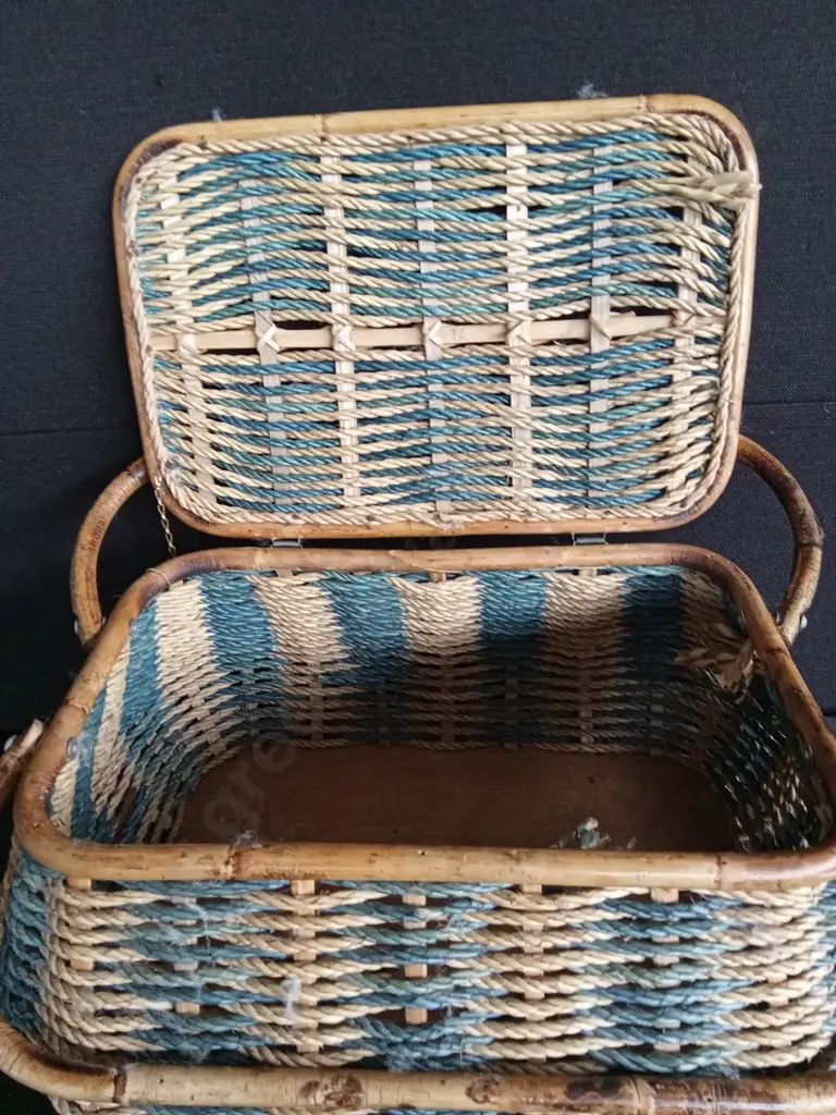 PICNIC BASKET Image 1++