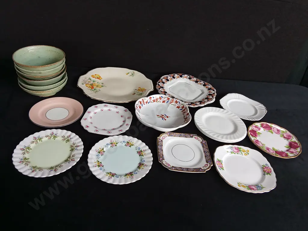 3 ROYAL ALBERT SAUCERS WITH ASSORTED KITCHENWARE Image 1++