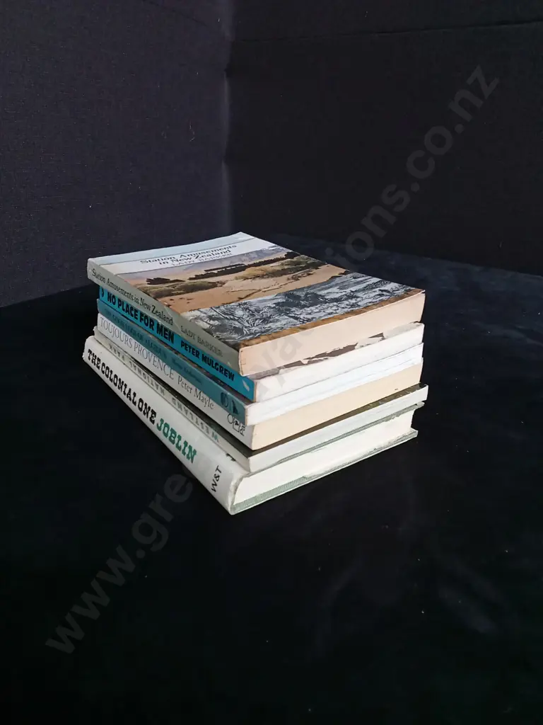 6 ASSORTED BOOKS Image 1++