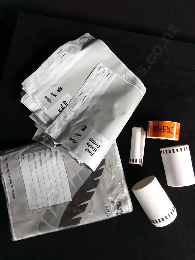 POSTAGE BAGS AND TAPES Image 1++