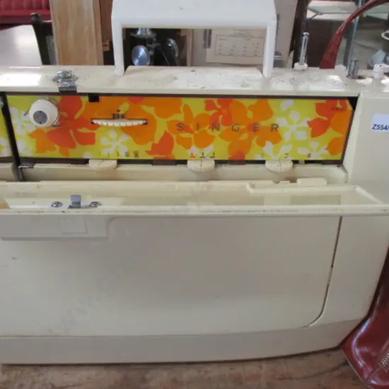Retro sewing M/c