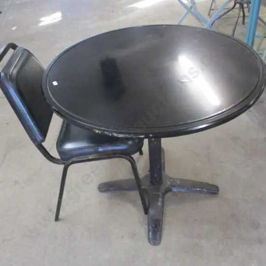 Cafe Table and Chair