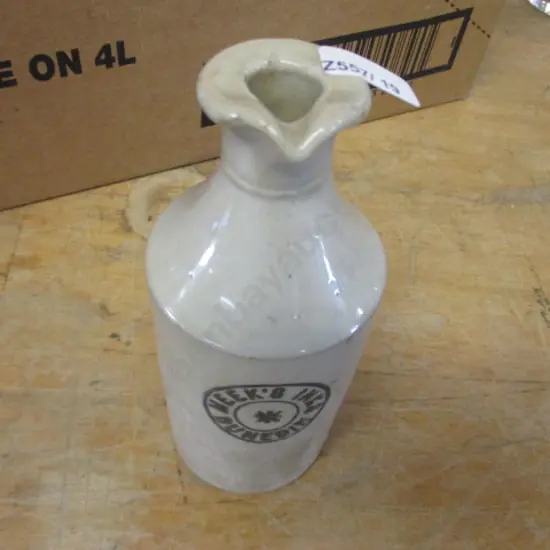Ink Bottle