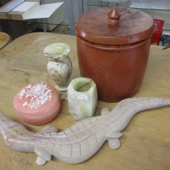 Stoneware Collectables