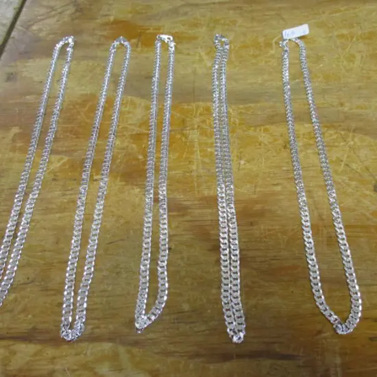 5 925 Silver Neckchains