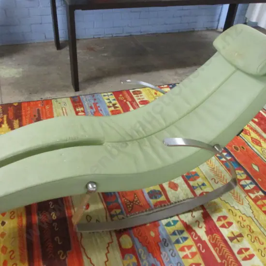 Mid Century Lounger