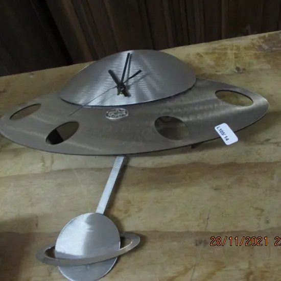 UFO Clock