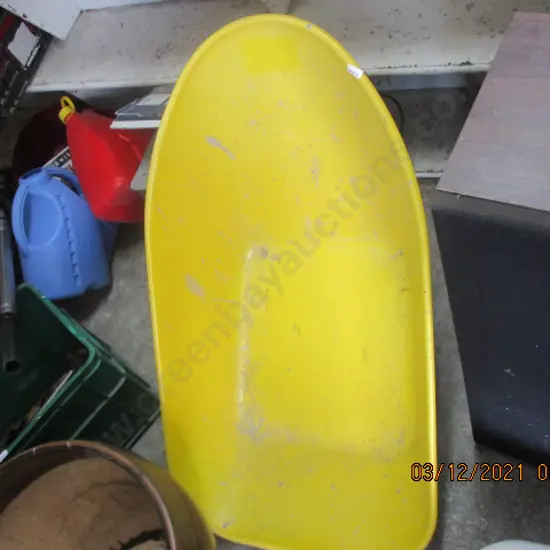 Wheelbarrow Tray