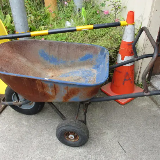Wheelbarrow
