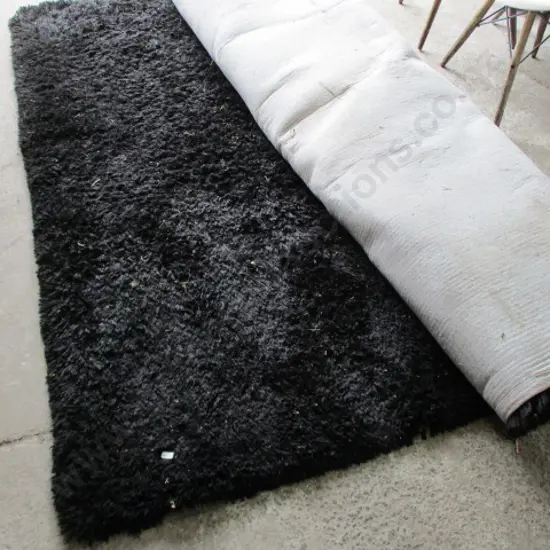 Large Rugs