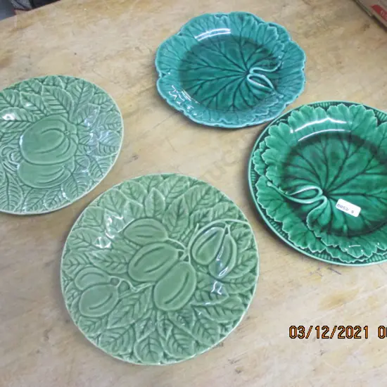 4 Pieces Majolica