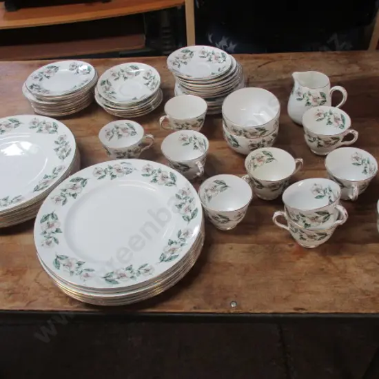 Crown Staffordshire Dinner Set