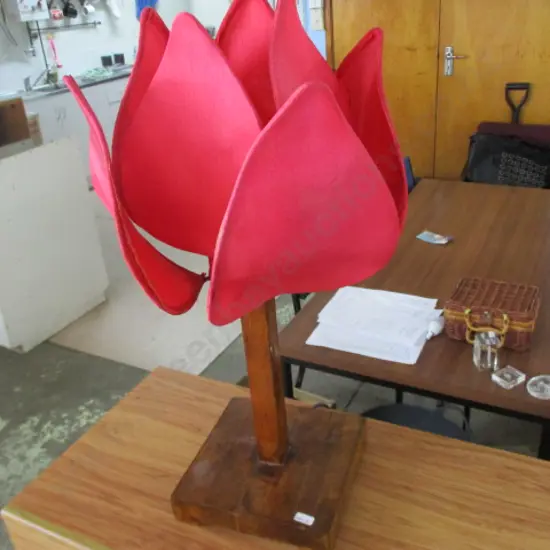 Lotus Lamp
