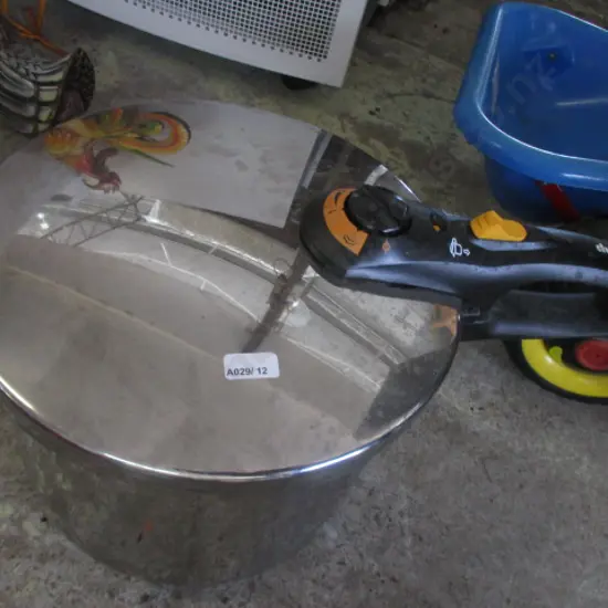 Pressure Cooker