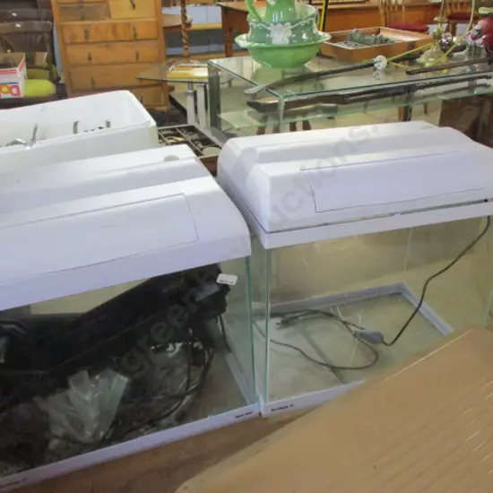 2 Aquariums