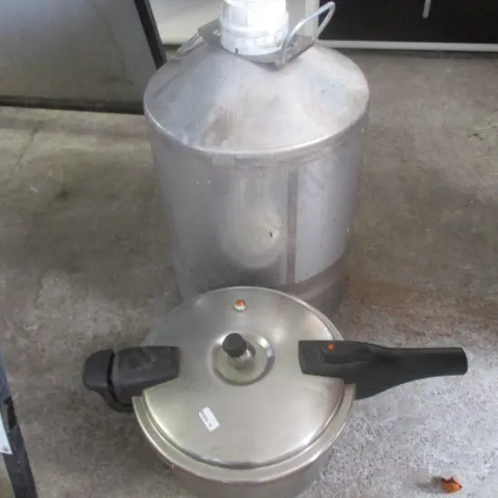 Cannister and Cooker