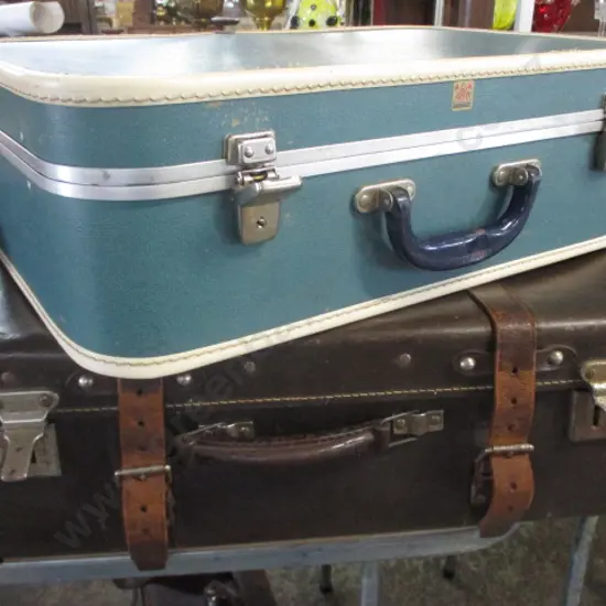 2 Pieces Vintage Luggage