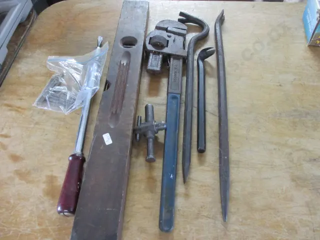 Crowbars Wrench Etc Image 1++