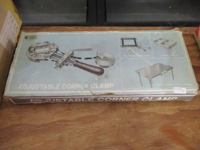 Corner Clamp Image 1++