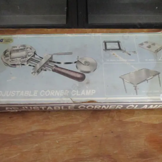 Corner Clamp