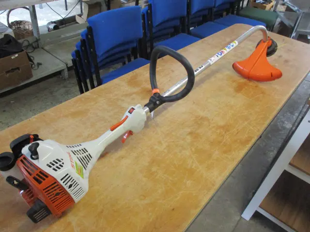 Stihl Weedeater Image 1++