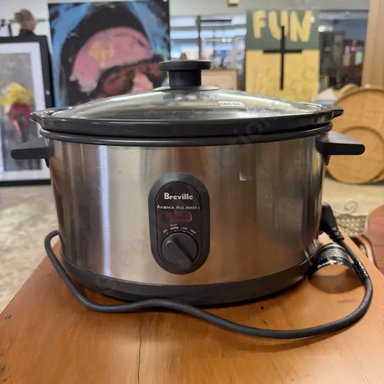 BREVILLE SLOW COOKER, AVANCE MEAL MAKER 5, NOT TESTED