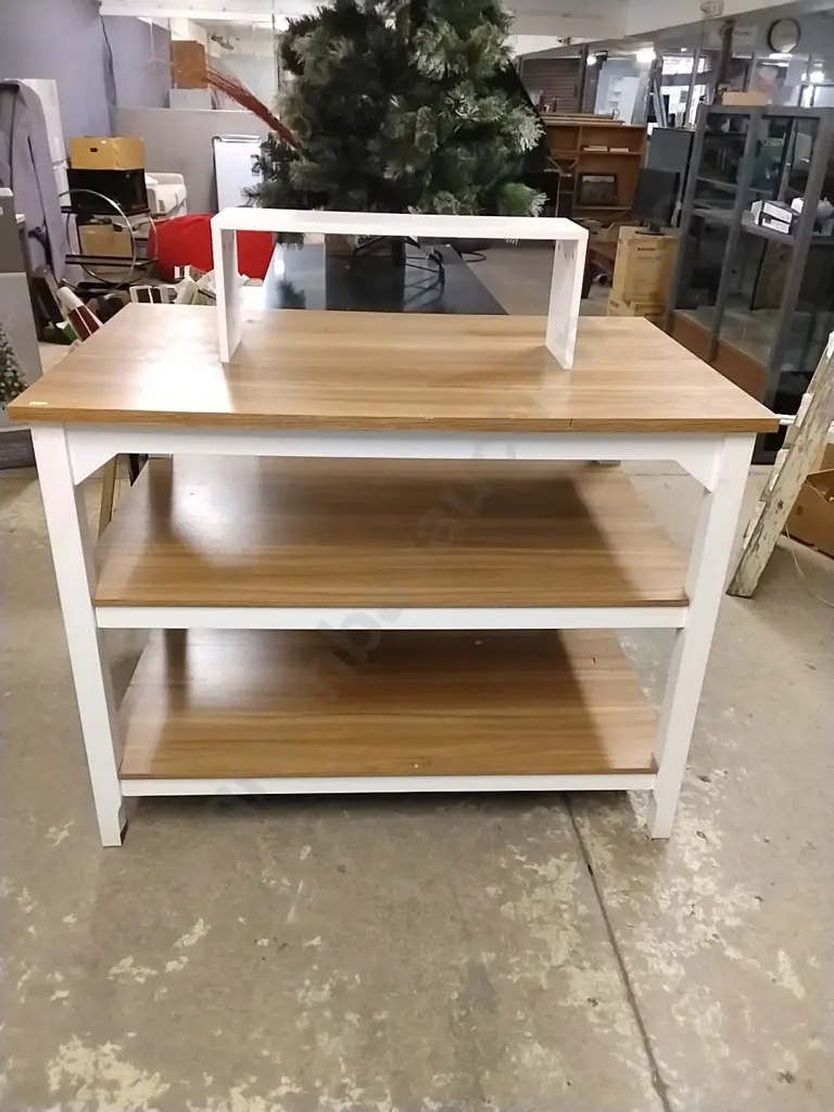 3 TIER DISPLAY TABLE Image 1++